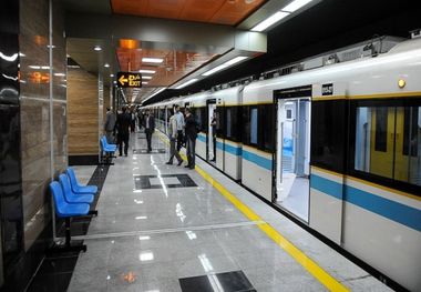 مترو و اتوبوس در تهران رایگان شد