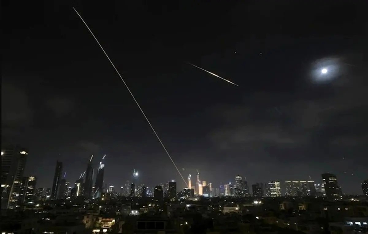 محل برخورد موشک ایرانی به تل‌آویو