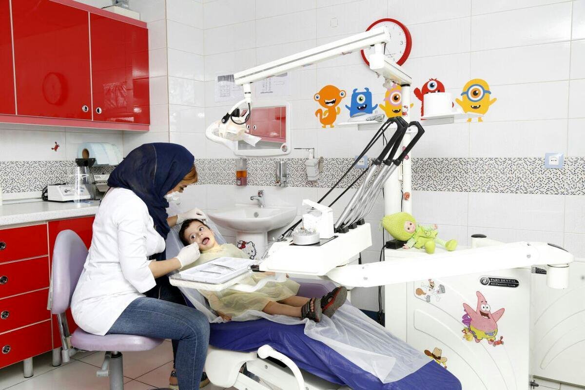 هزینه عصب‌کشی دندان در سال ۱۴۰۳؛ کف قیمت یک میلیون