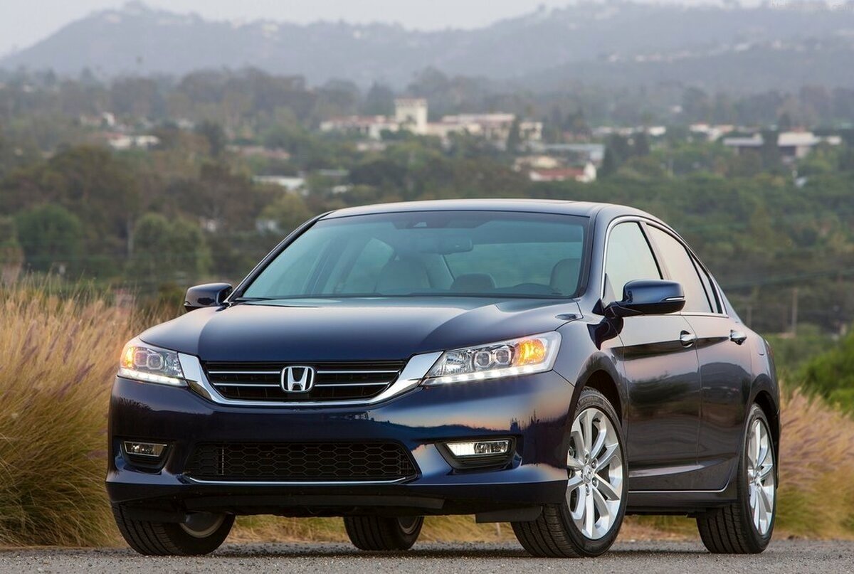 هوندا آکورد؛ رقیب تویوتا کمری در ایران