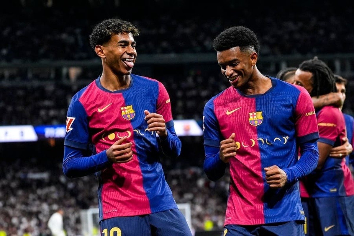 هدیه لاکچری بن‌سلمان به بازیکنان بارسلونا (فیلم)