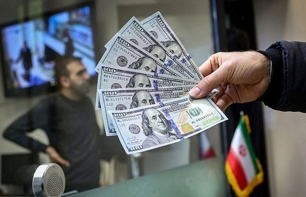 پیش‌بینی کاهش قیمت ارز در سال جدید/ به جای ارز، لوازم مصرفی بخرید