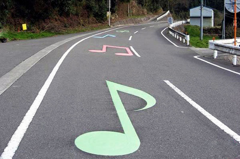 سمفونی موتزارت به جاده دامغان رسید (ویدئو)