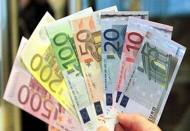 افزایش سرانه فروش ارز مسافرت هوایی به ۱۰۰۰ یورو