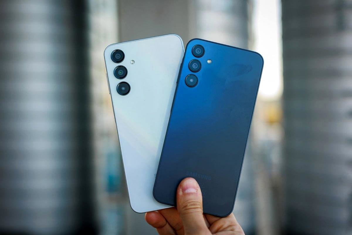 قیمت گوشی سامسونگ، شیائومی و آیفون امروز شنبه 4 مرداد/ گلکسی A06 چند؟