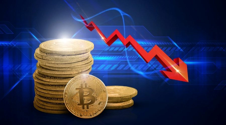 ریزش شدید بیت‌کوین تا ۶۲ هزار دلار ‌