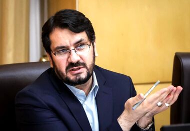 این افراد زمین با اجاره ۹۹ ساله می‌گیرند
