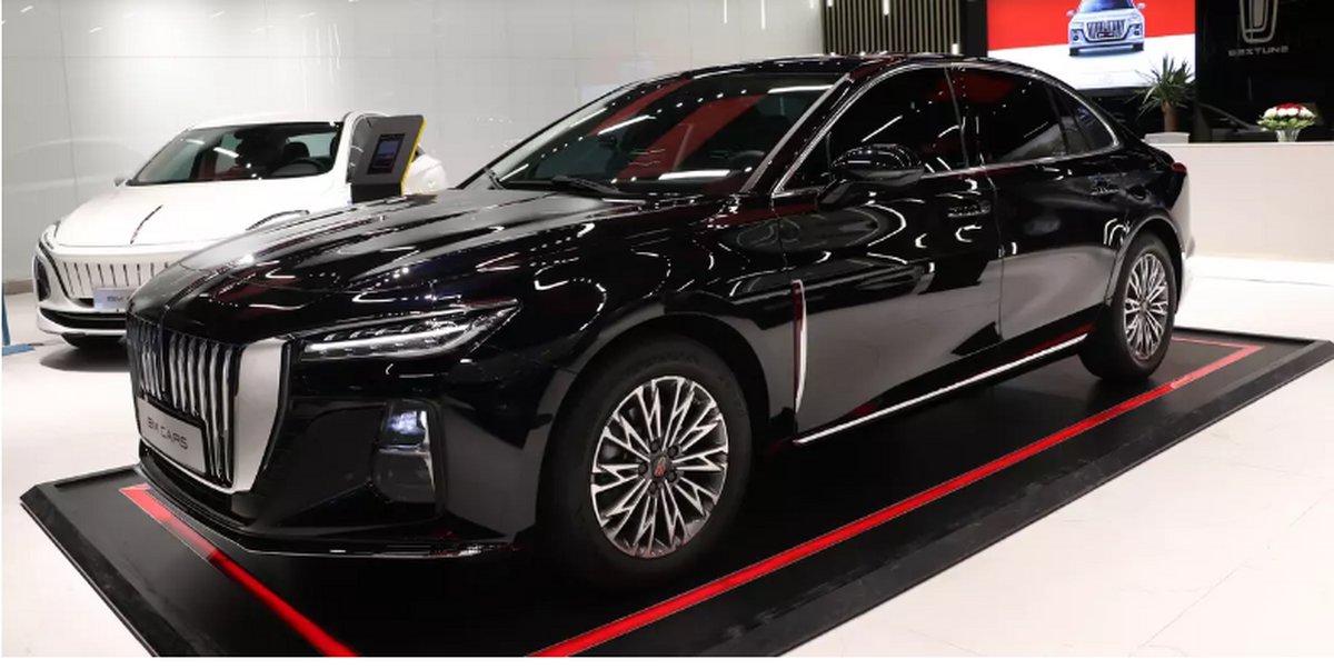 شرایط فروش خودرو برقی هونگچی EQM5  اعلام شد