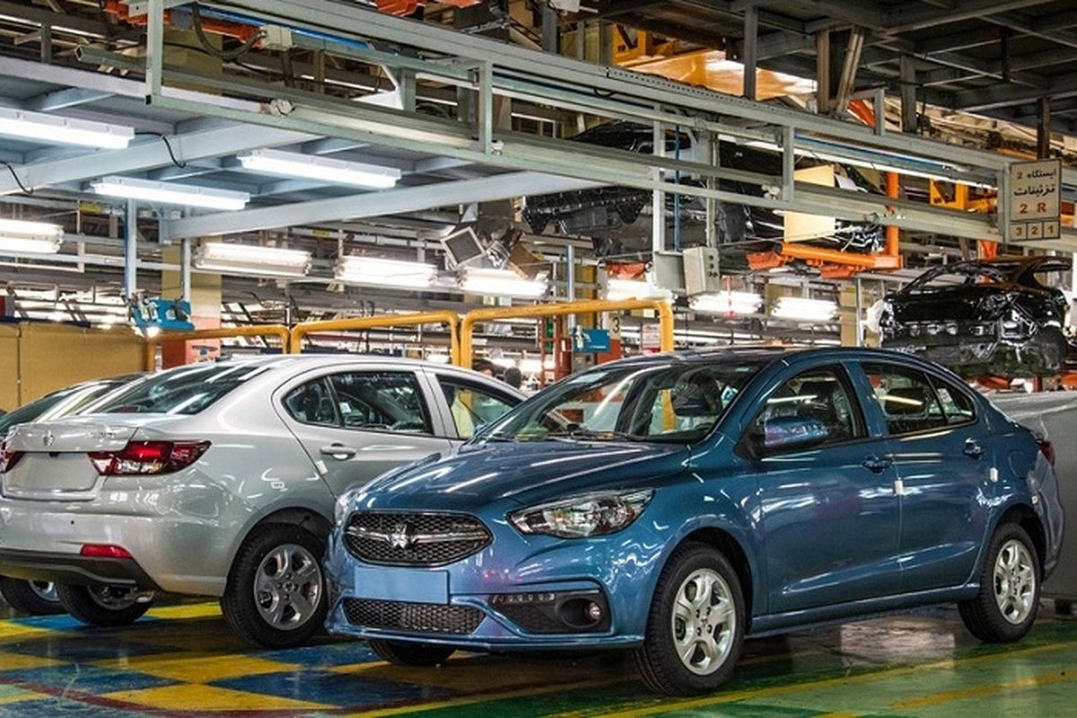 قیمتها در بازار خودرو نزولی میشود؟