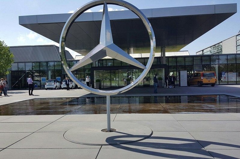 مرسدس بنز لباس نظامی پوشید؛ قدرتنمایی در میدان جدید