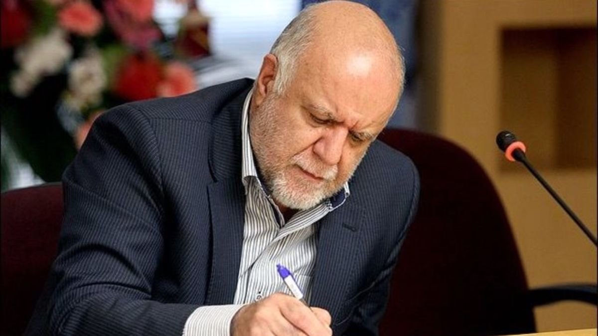 پیشبینی زنگنه از افزایش قیمت بنزین