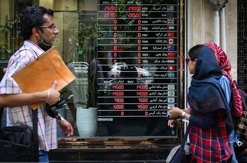 تغییر فاز قیمت دینار؛ نوسان قیمت درهم امارات/ خاورمیانه شگفتیساز شد