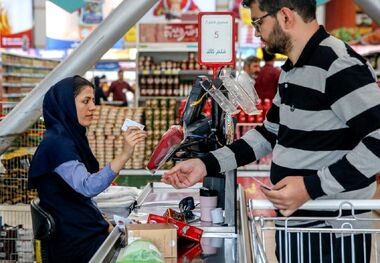 تورم خوراکی‌ها در شهریور/ نان و غلات پرچمدار گرانی شدند