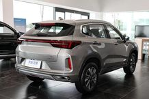 قیمت شاسی‌بلندهای مدیران خودرو در بازار؛ پرش میلیاردی اکستریم VX در بازار