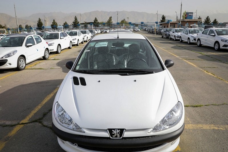 ماجرای عجیب خودروهایی که هرگز تحویل داده نشد!