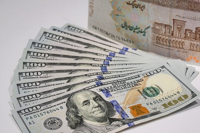 قیمت دلار امروز 18 مهر/ دلار مبادله‌ای به مرز 50 هزار تومان رسید