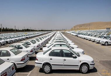 قیمت خودرو بالا رفت