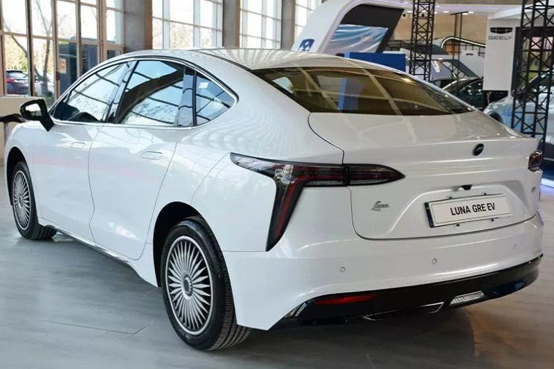 قیمت و شرایط فروش خودرو برقی ایران خودرو اعلام شد
