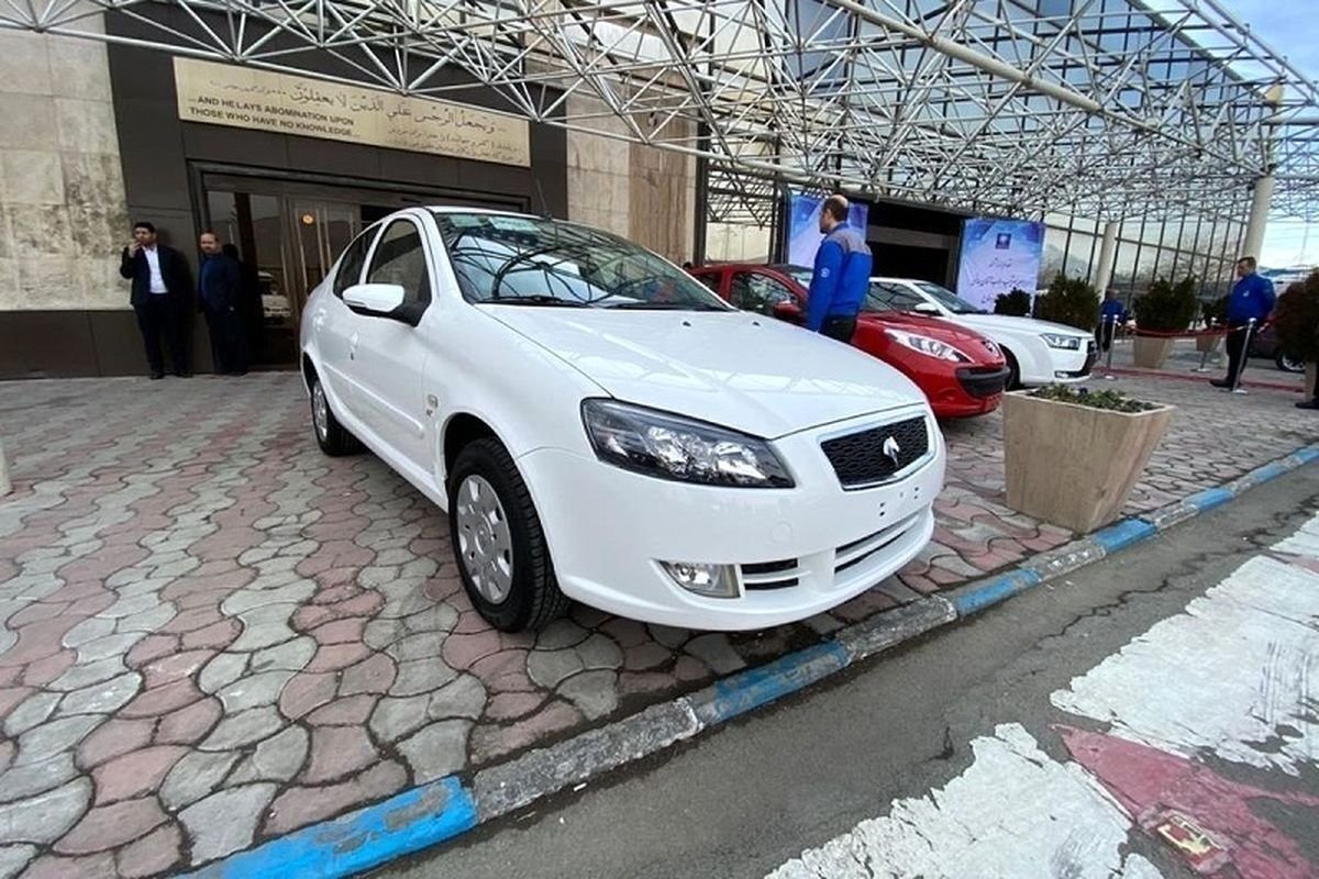 فراخوان ایران‌خودرو؛ فروش فوری سه محصول آغاز شد