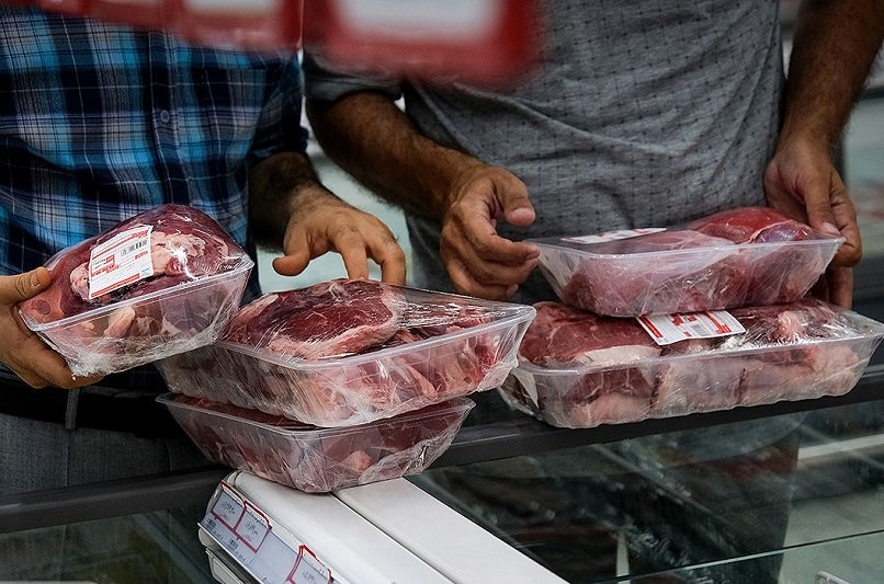 گوشت تنظیم بازاری غیب شد؛ شوک گوشتی به مردم!