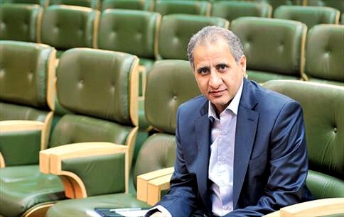 قیمت ارز در بازار آزاد ارتباطی با بانک مرکزی ندارد