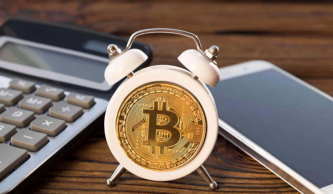 بهترین ساعت برای خرید و فروش بیت‌کوین